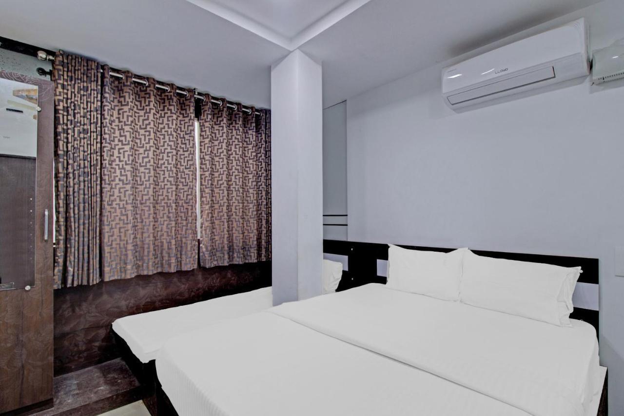 Oyo Flagship 81436 Palace Lodge Мангалор Экстерьер фото